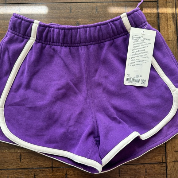 Lululemon Scuba Shorts College Purple White Trim XS (Fits 2–6) NWT - Picture 2 of 4